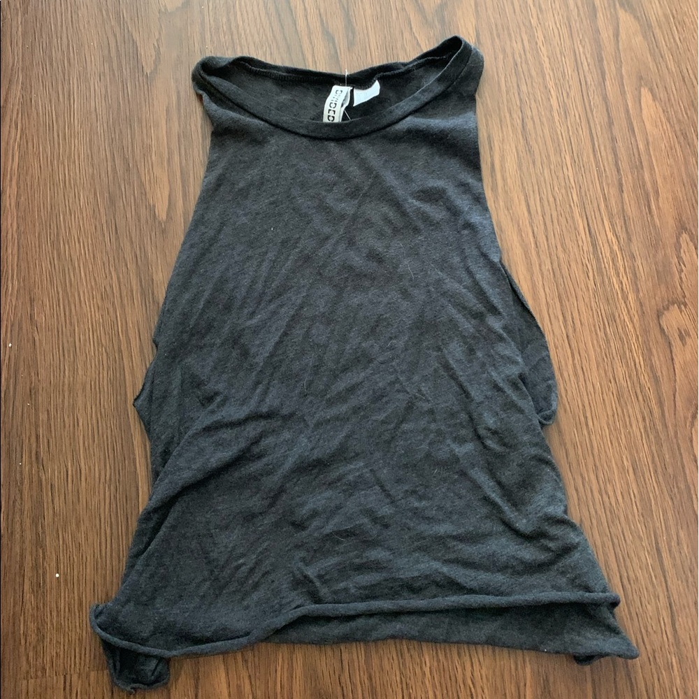Divided Tank (H&M) - Picture 2 of 4